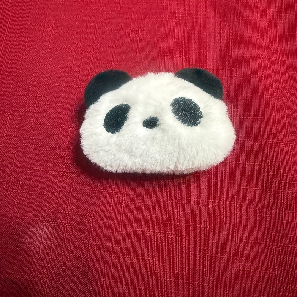 Panda brooch - Black and White